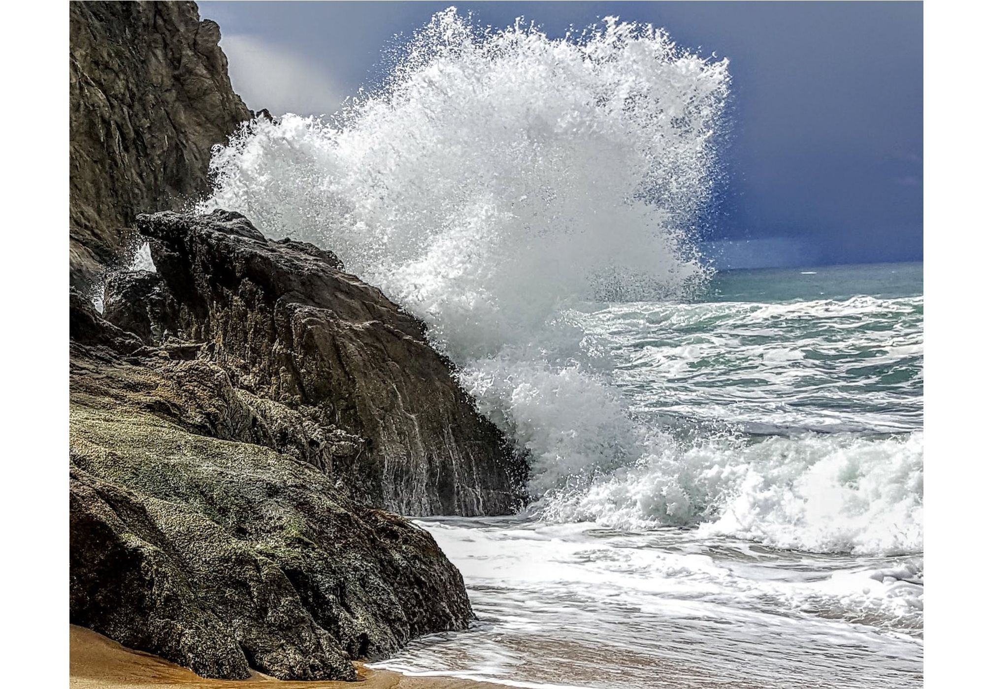 Crashing waves